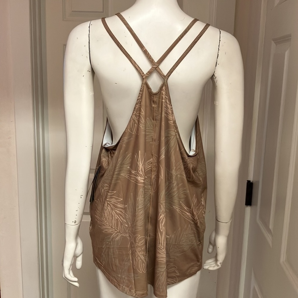 Nike Tennis/Athletic/Athleisure Tank, XXL, NWT! - Picture 4 of 8